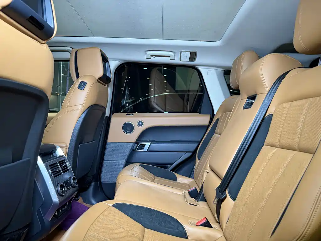 Land Rover Sport — фото 13