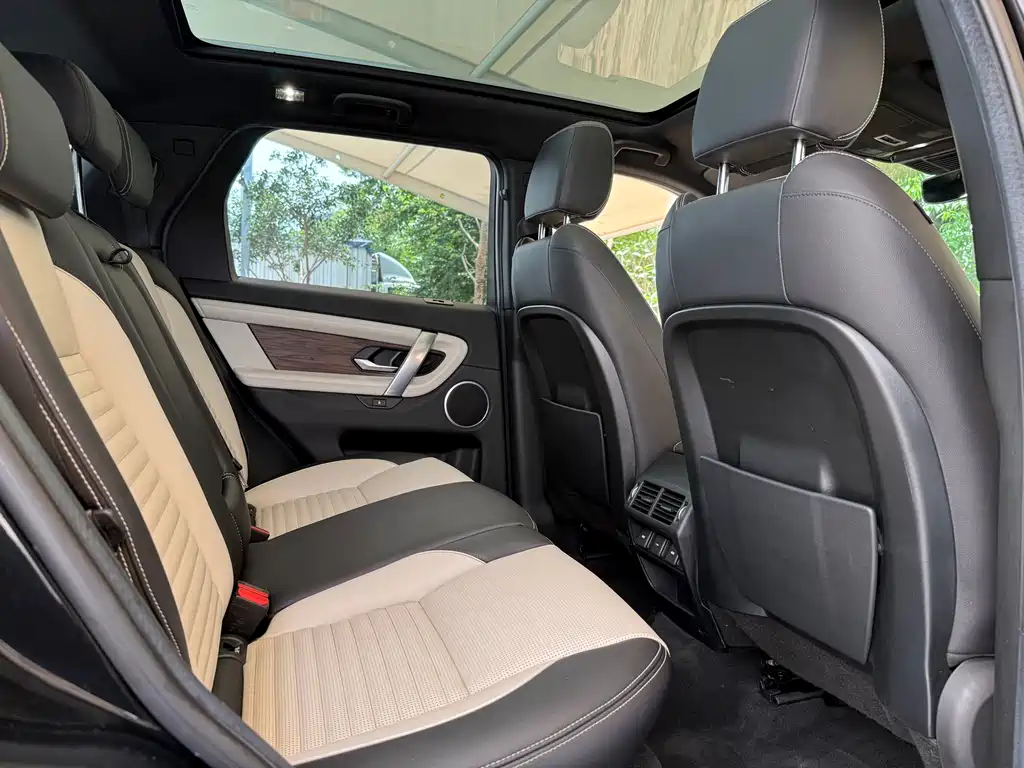 Land Rover Discovery Sport — фото 11