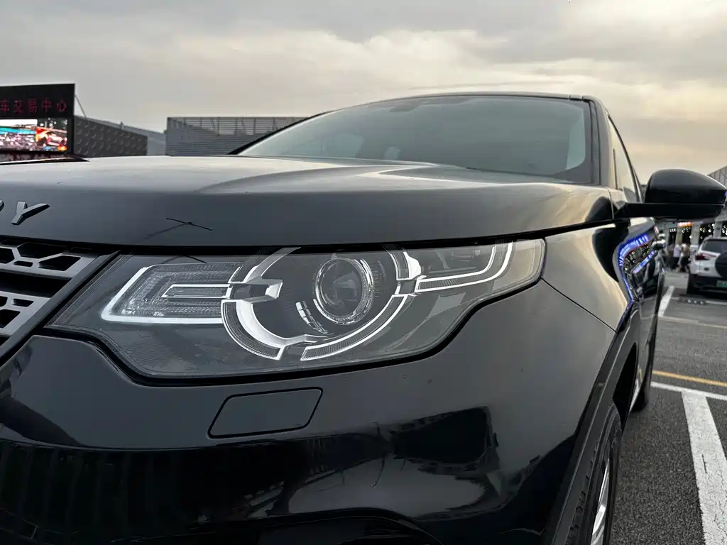 Land Rover Discovery Sport — фото 13