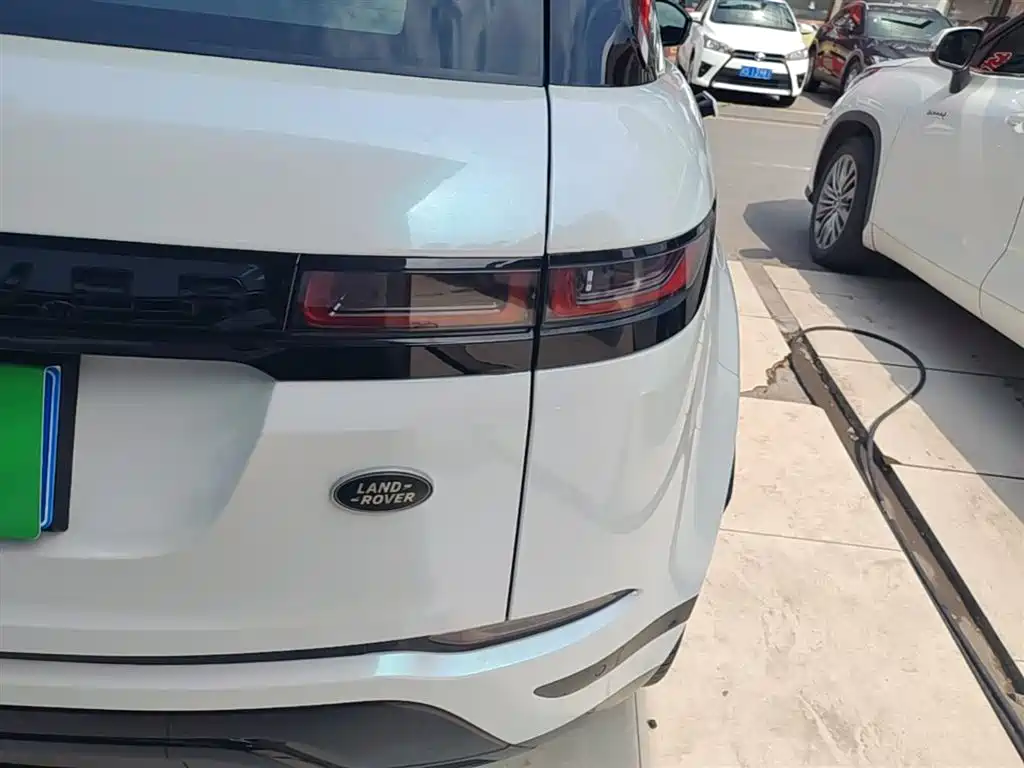 Land Rover Evoque — фото 8