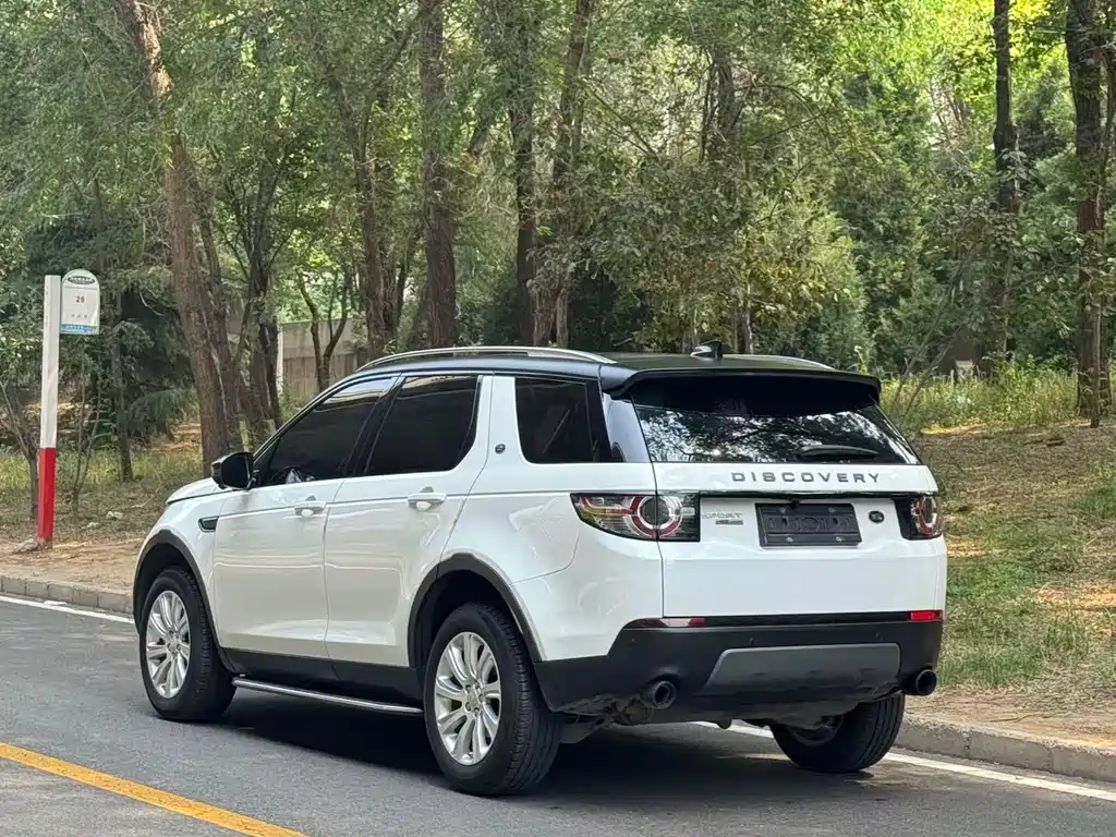 Land Rover Discovery Sport — фото 4