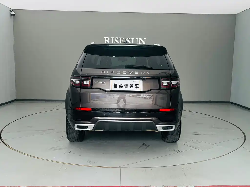 Land Rover Discovery Sport — фото 14