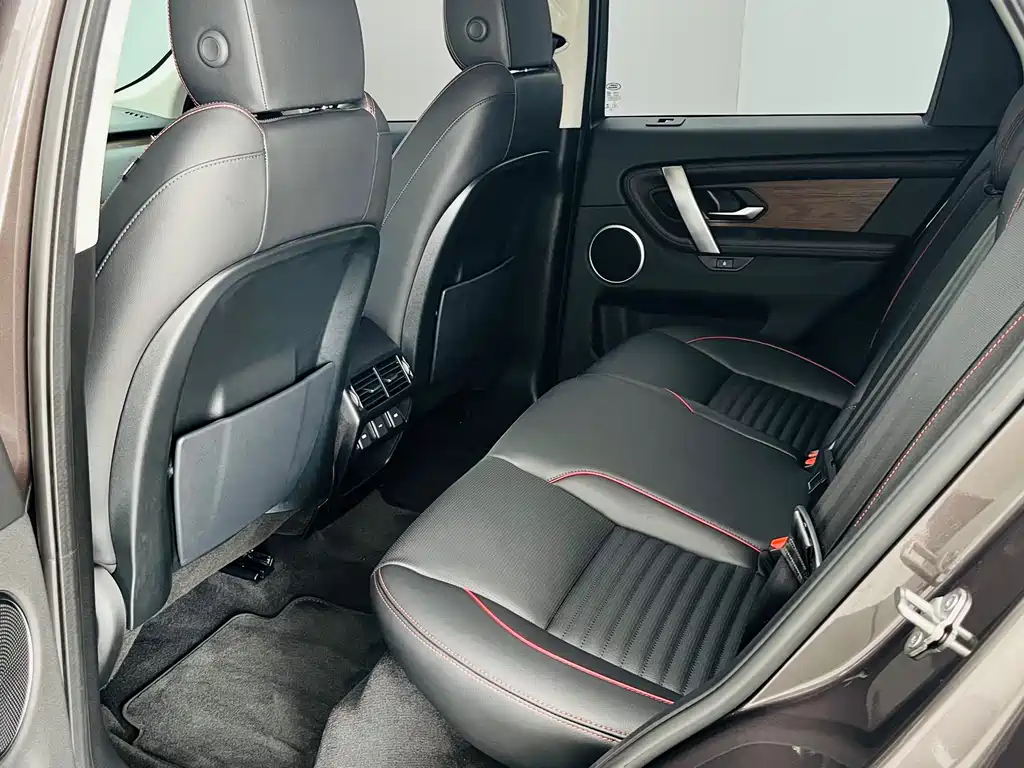 Land Rover Discovery Sport — фото 8