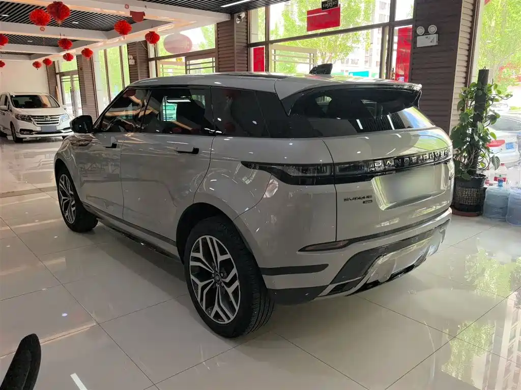 Land Rover Evoque — фото 9