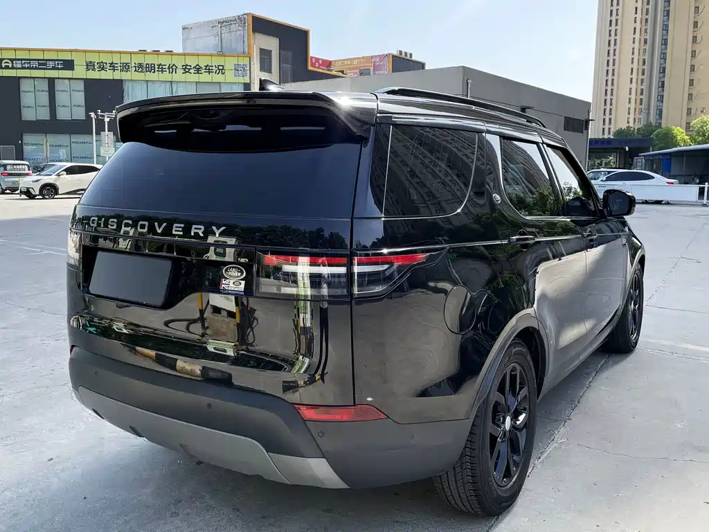 Land Rover Discovery — фото 12