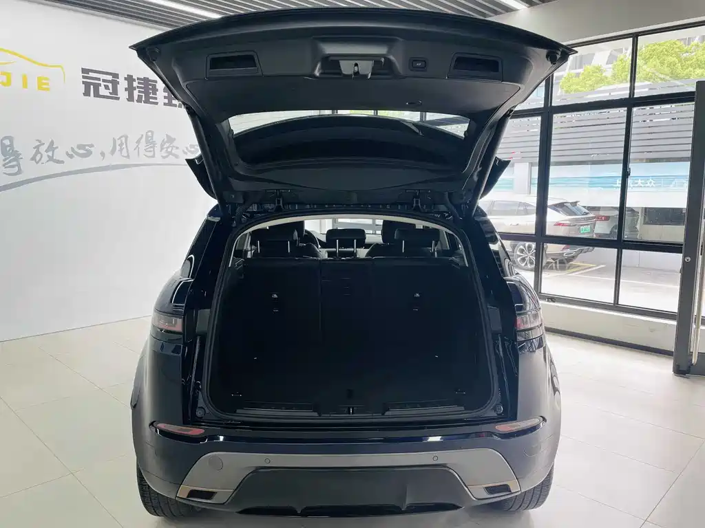 Land Rover Evoque — фото 16