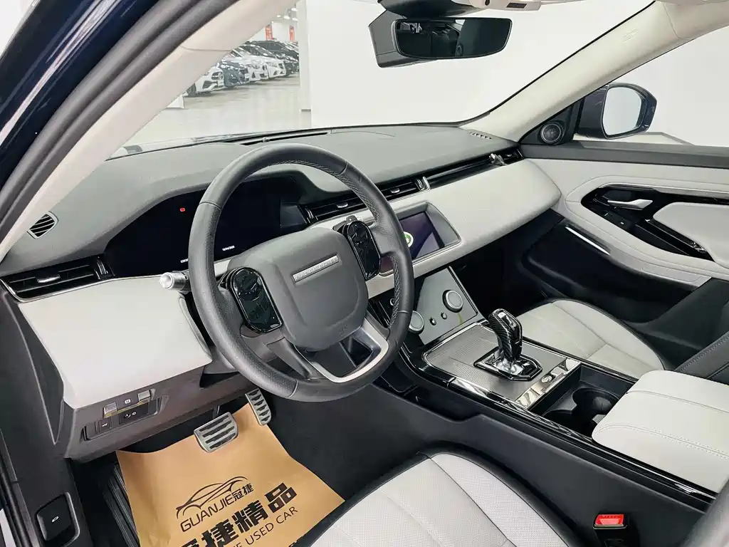 Land Rover Evoque — фото 4