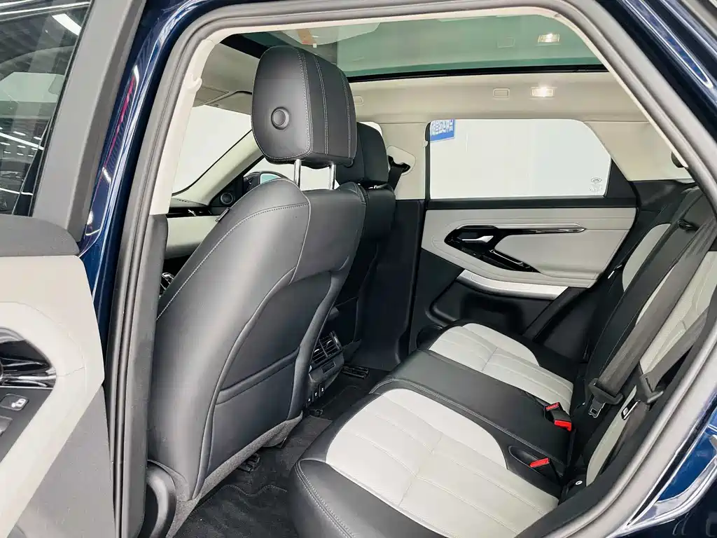 Land Rover Evoque — фото 10