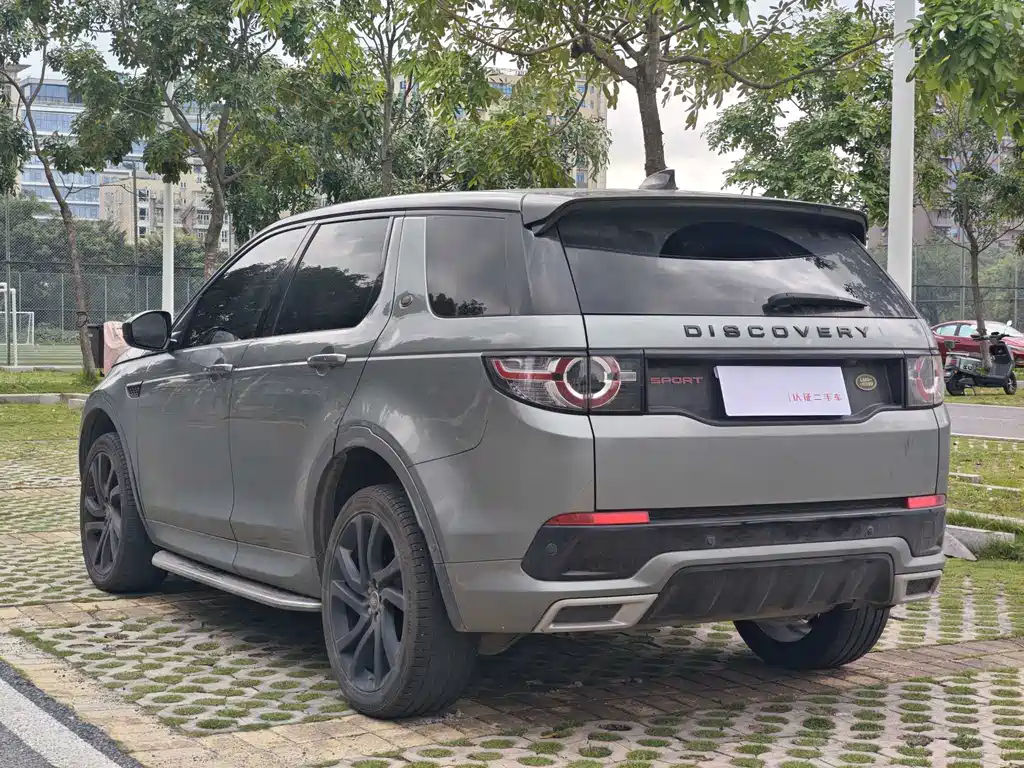 Land Rover Discovery Sport — фото 8