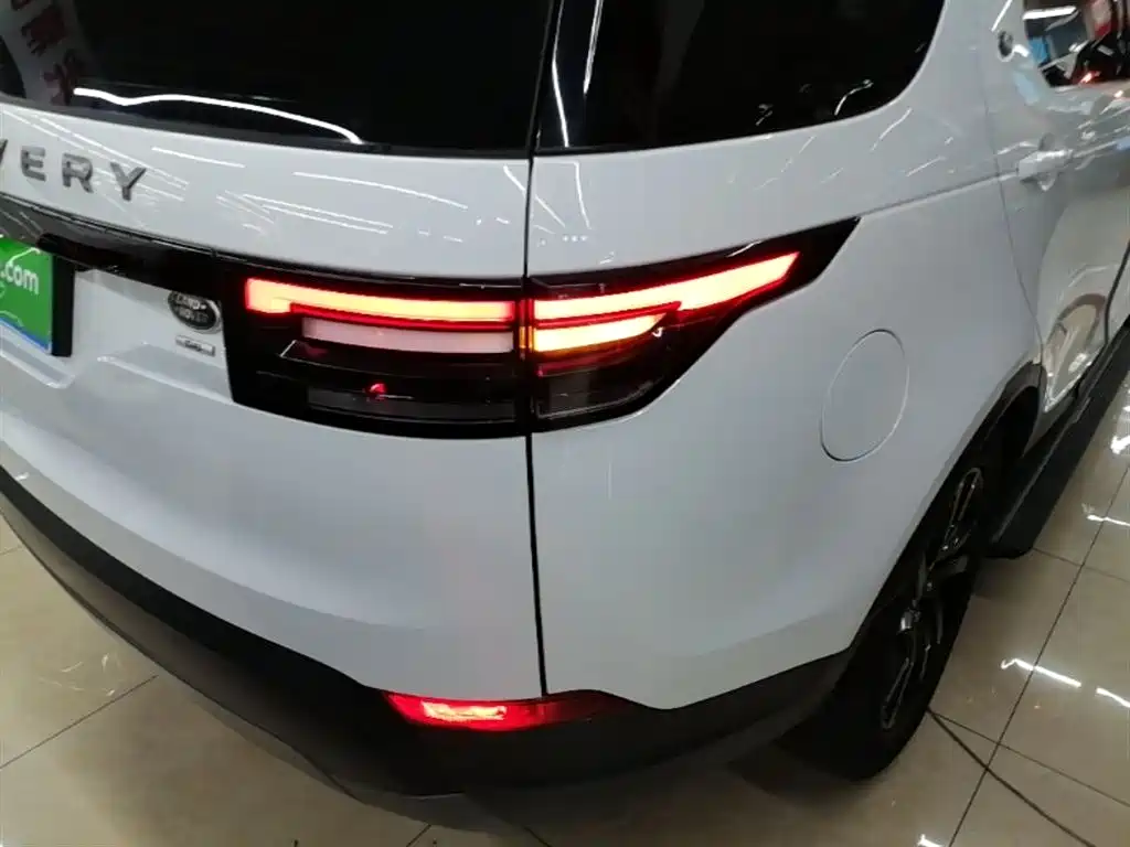 Land Rover Discovery — фото 8