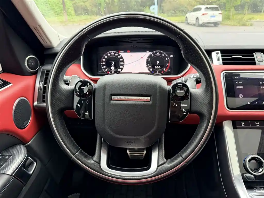 Land Rover Sport — фото 11