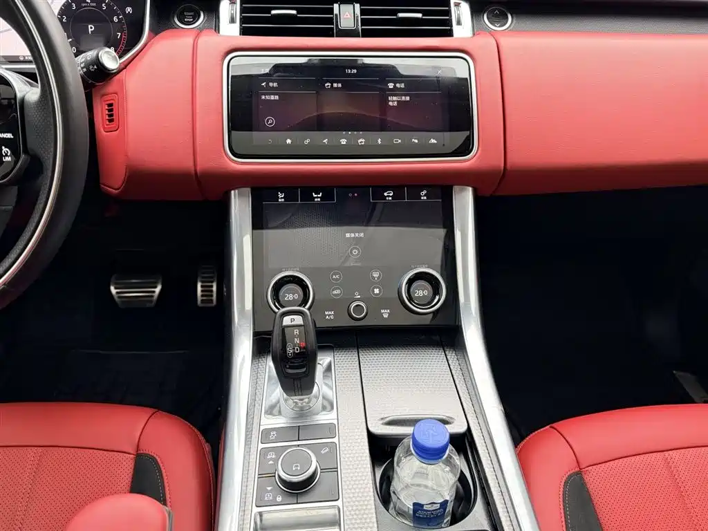 Land Rover Sport — фото 13