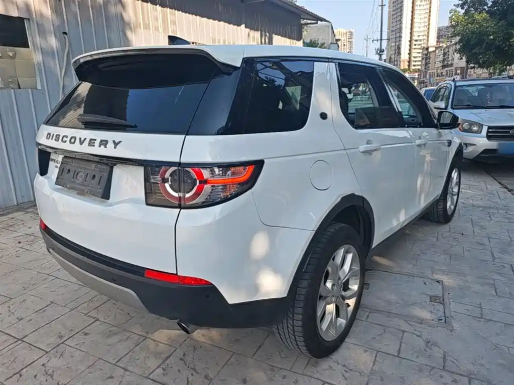 Land Rover Discovery Sport — фото 7