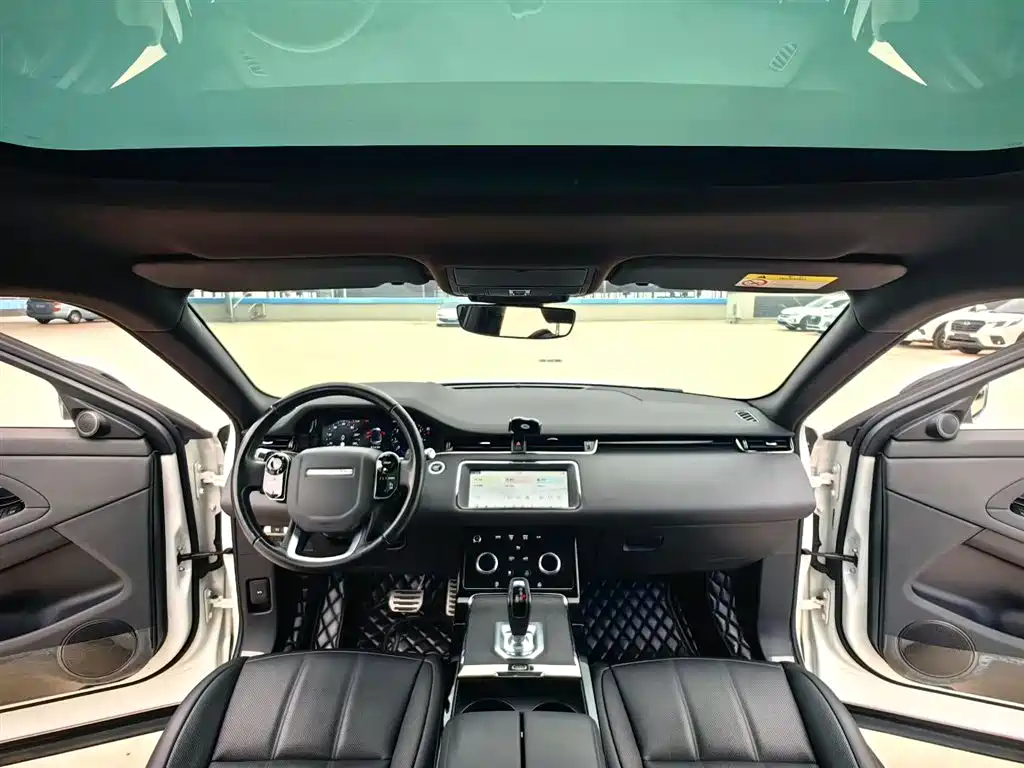 Land Rover Evoque — фото 23