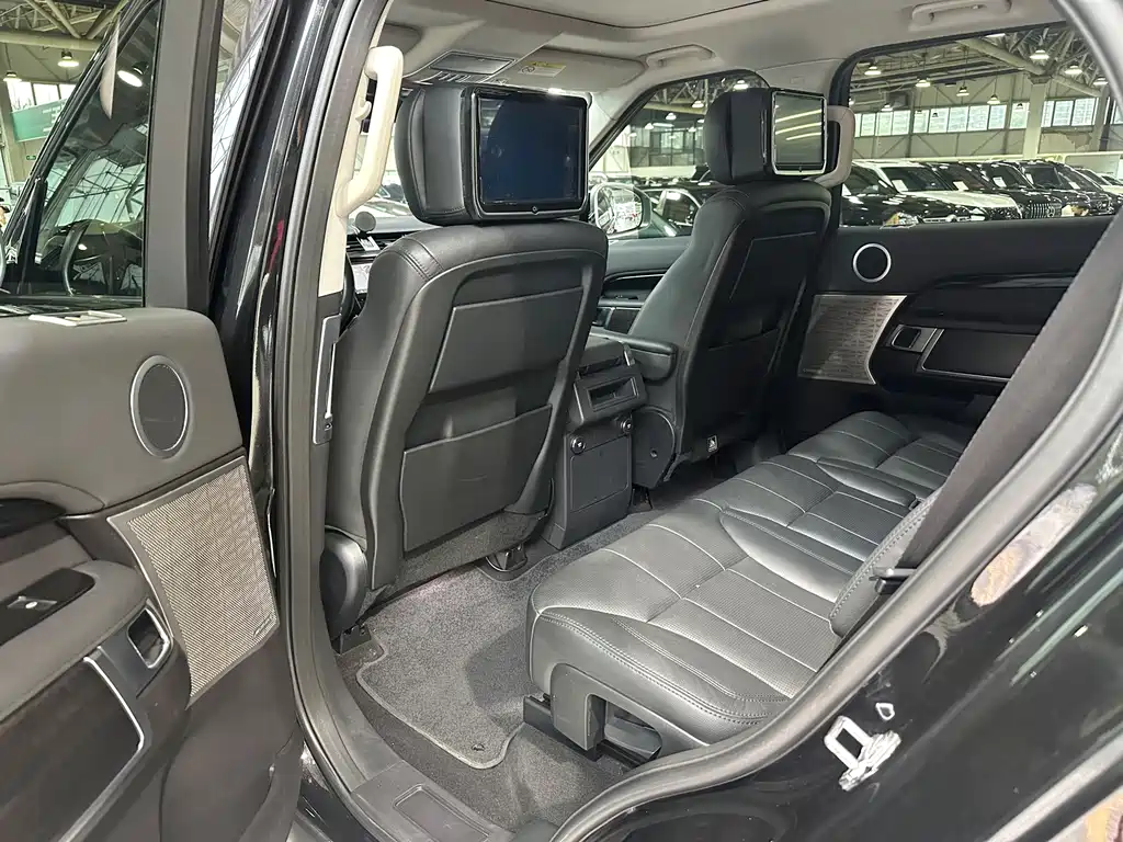 Land Rover Discovery — фото 16