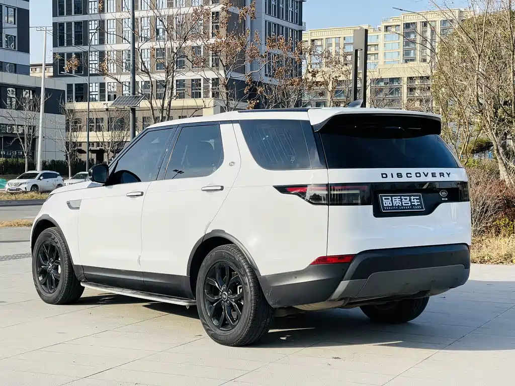Land Rover Discovery — фото 16