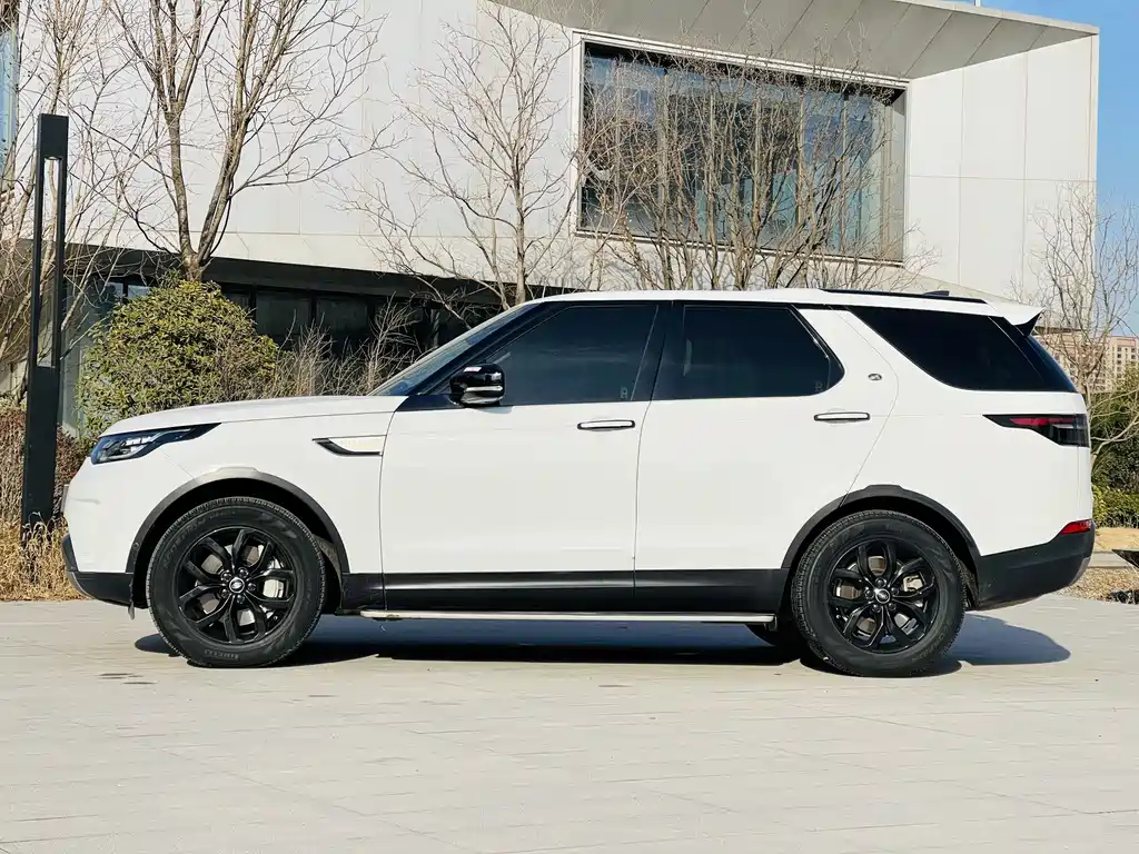 Land Rover Discovery — фото 17