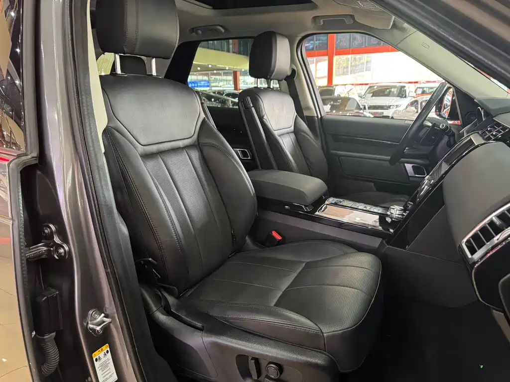 Land Rover Discovery — фото 15