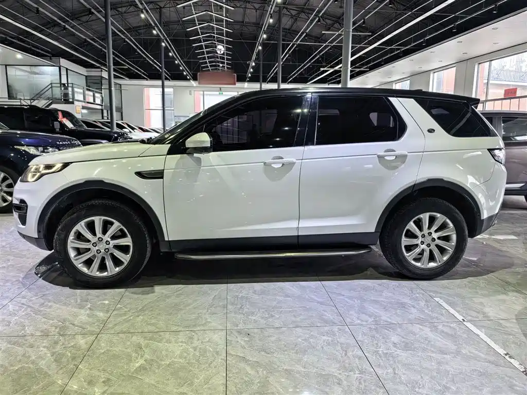 Land Rover Discovery Sport — фото 5