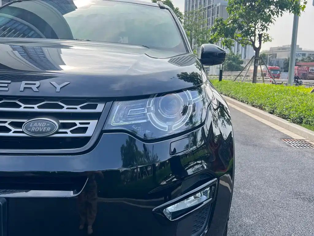 Land Rover Discovery Sport — фото 8