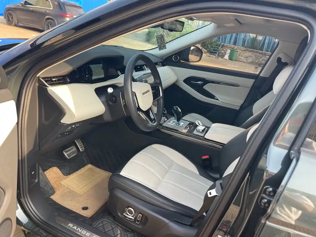 Land Rover Evoque — фото 9