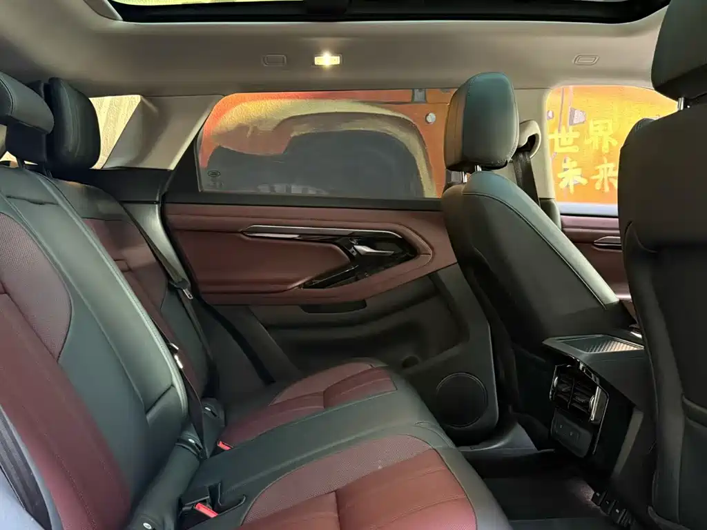 Land Rover Evoque — фото 9