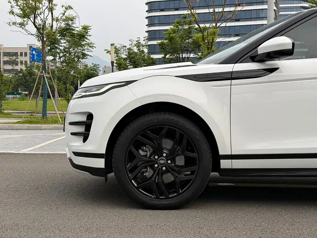 Land Rover Evoque — фото 4