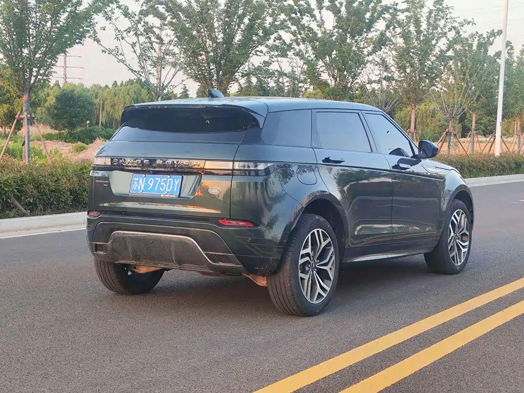 Land Rover Evoque — фото 4