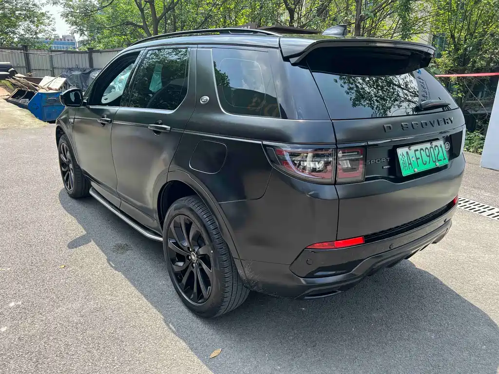 Land Rover Discovery Sport Hybrid — фото 5