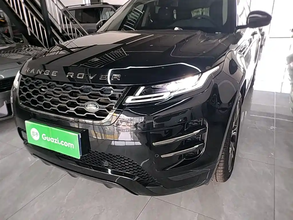 Land Rover Evoque — фото 24
