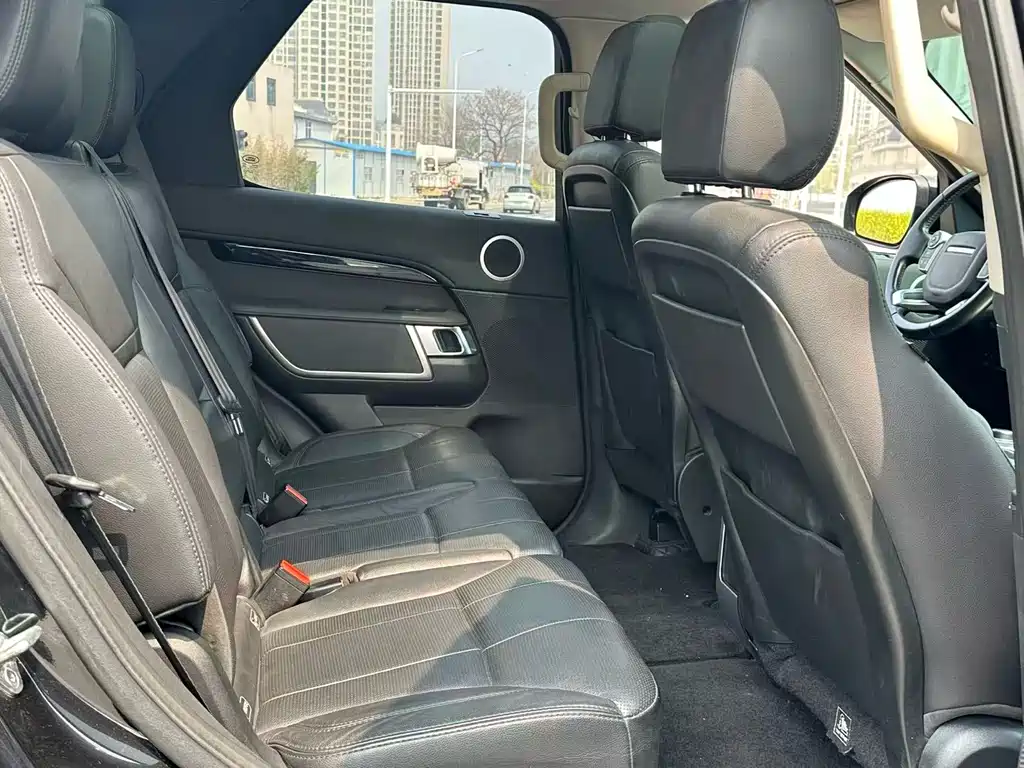 Land Rover Discovery — фото 10