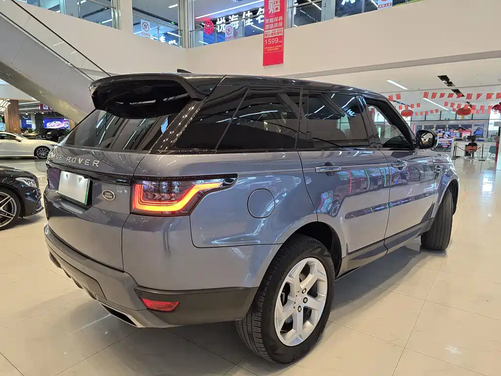 Land Rover Sport PHEV — фото 9