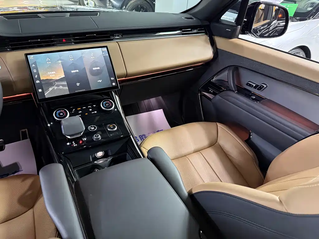 Land Rover Sport — фото 13