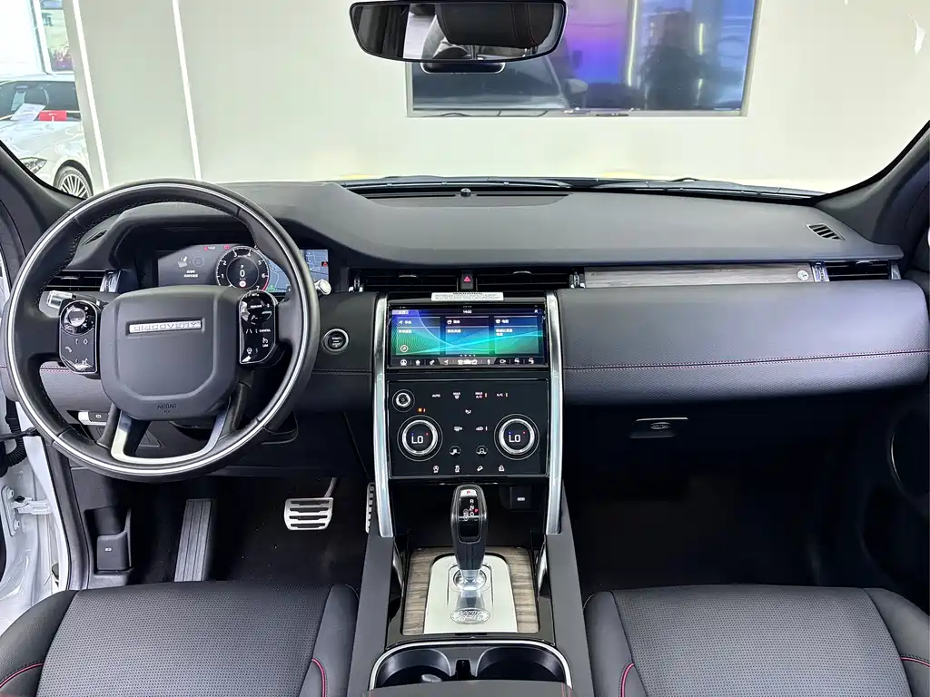 Land Rover Discovery Sport — фото 5