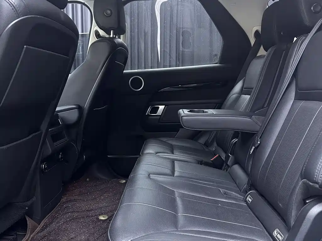 Land Rover Discovery — фото 13