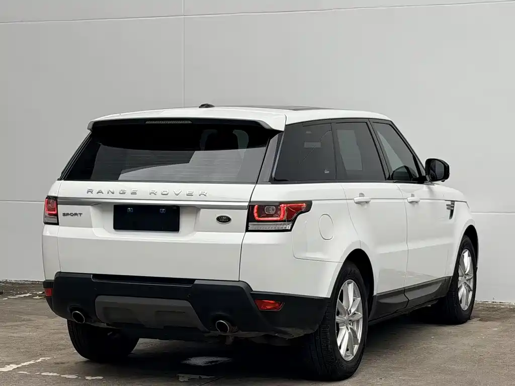 Land Rover Sport — фото 13