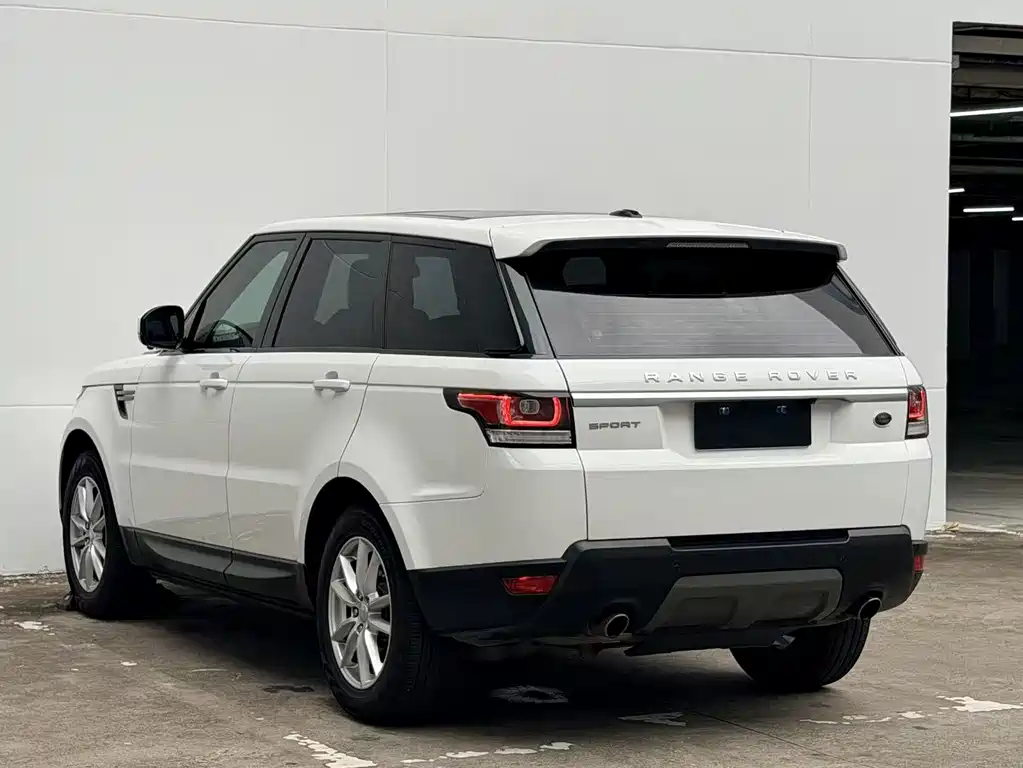 Land Rover Sport — фото 15