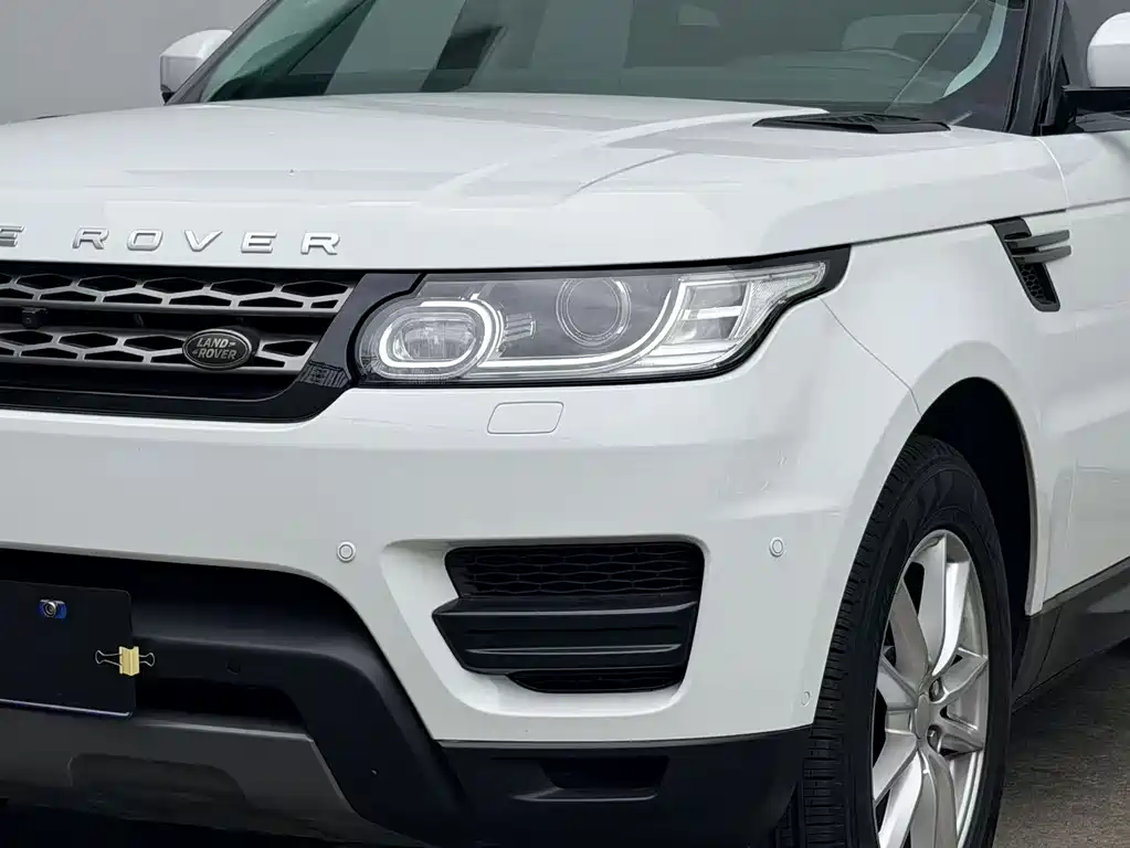 Land Rover Sport — фото 10