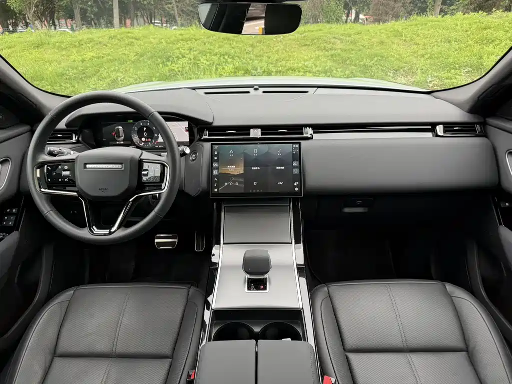 Land Rover Velar — фото 6