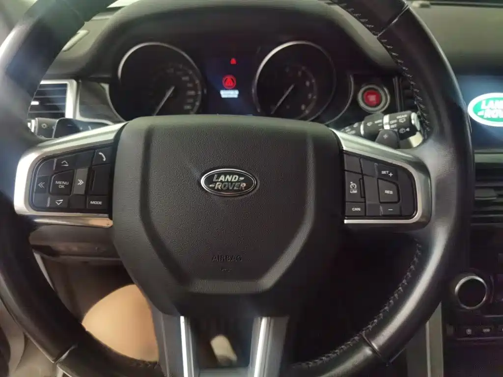 Land Rover Discovery Sport — фото 11