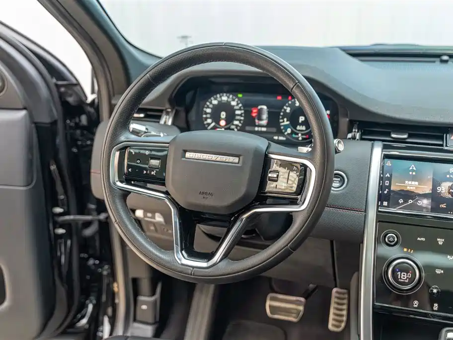 Land Rover Discovery Sport — фото 14
