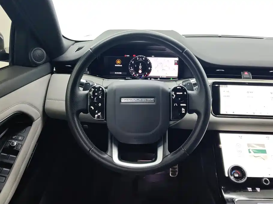 Land Rover Evoque — фото 15