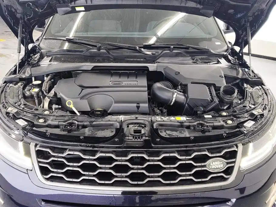 Land Rover Evoque — фото 10