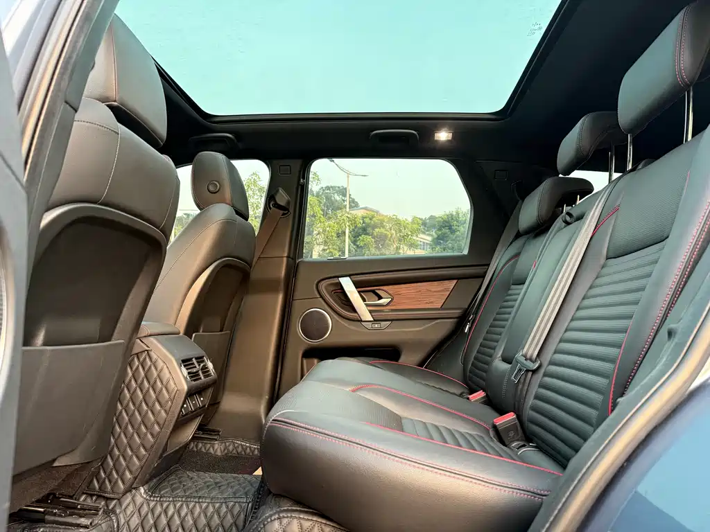 Land Rover Discovery Sport — фото 10