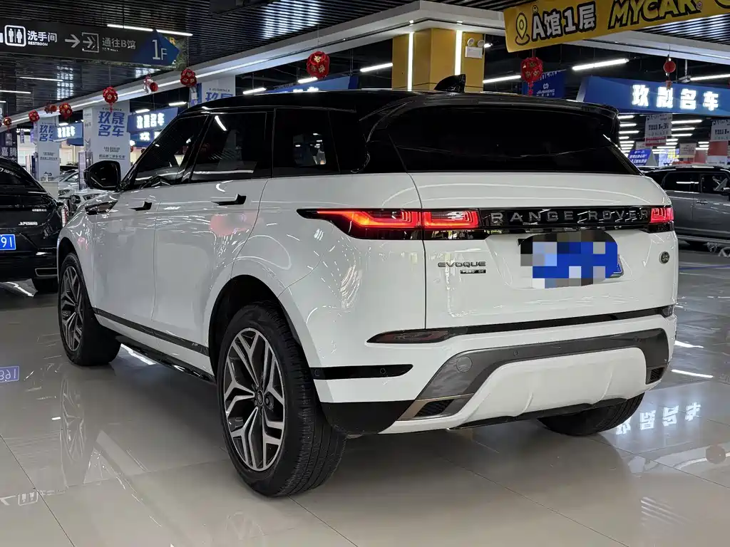 Land Rover Evoque — фото 21