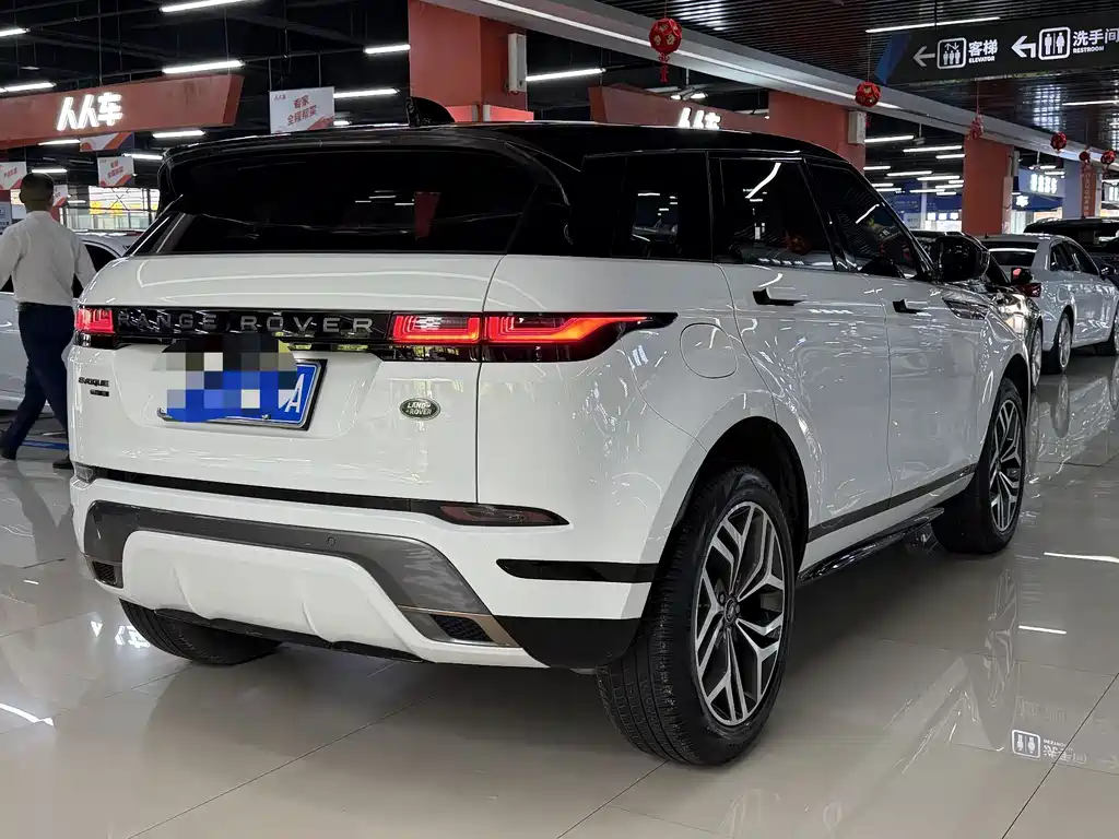 Land Rover Evoque — фото 22
