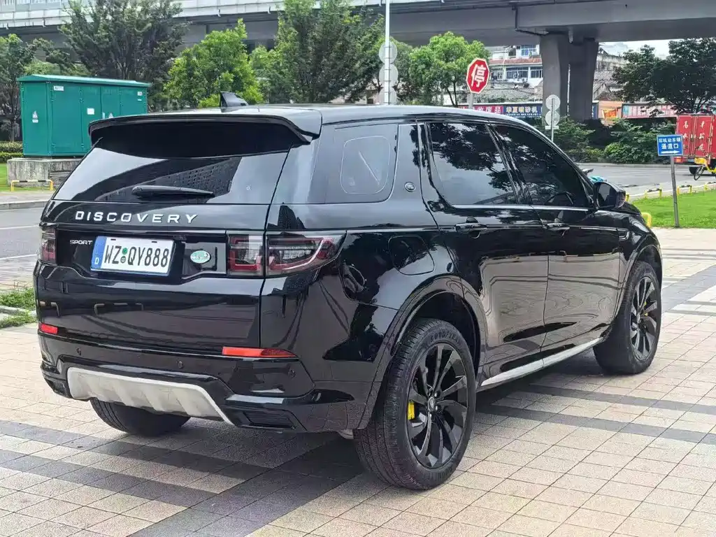 Land Rover Discovery Sport — фото 7