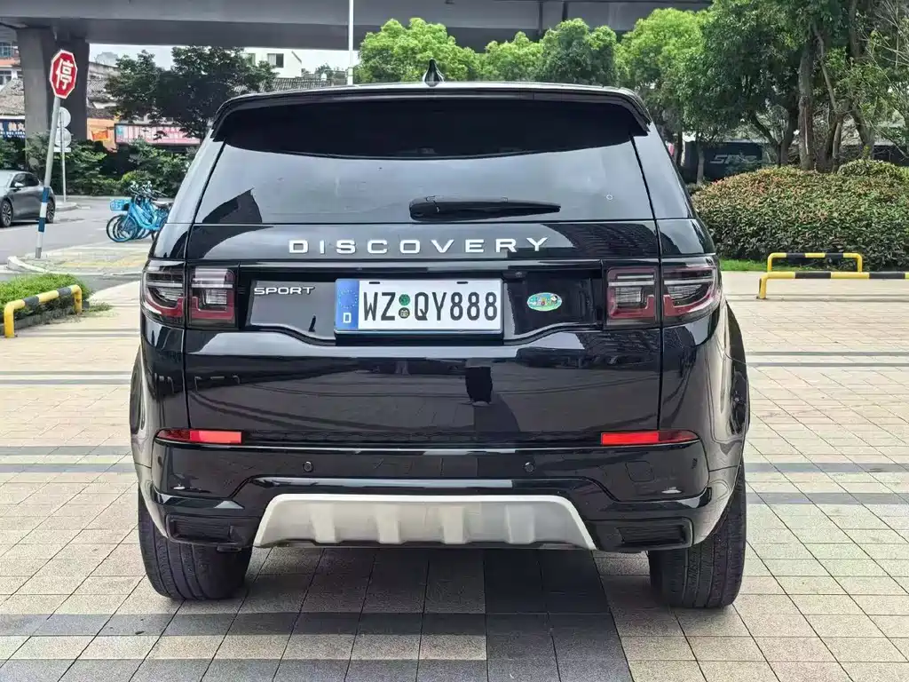 Land Rover Discovery Sport — фото 8
