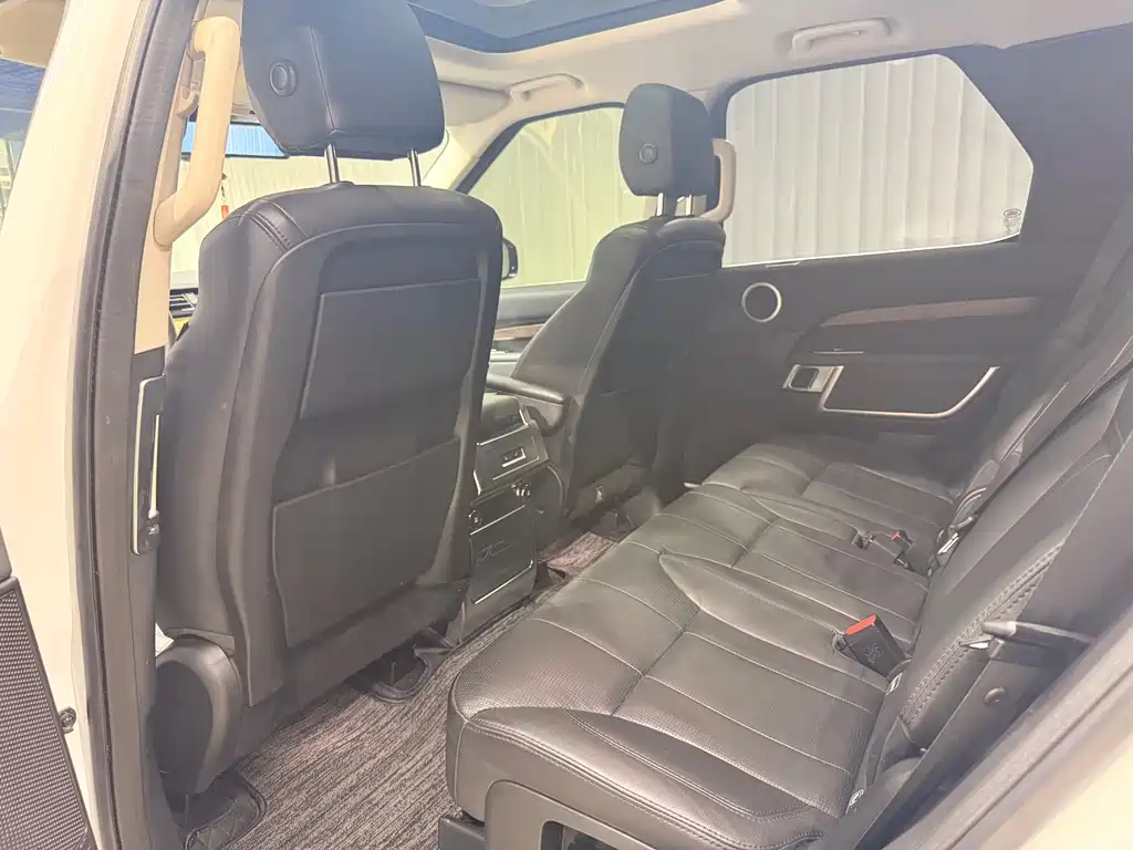 Land Rover Discovery — фото 14