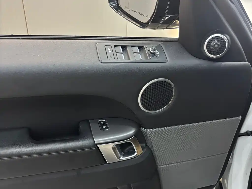 Land Rover Sport — фото 10